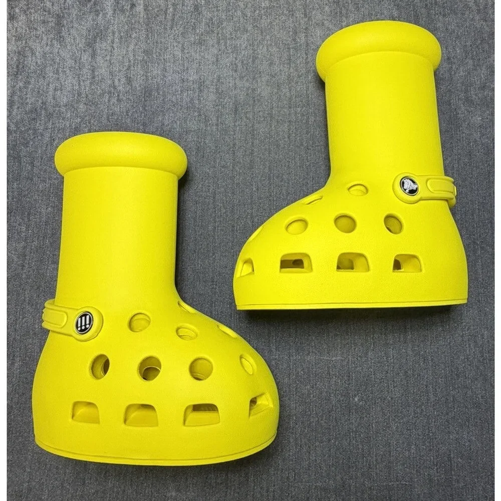 MSCHF X CROCS BIG YELLOW BOOTS CROCS SIZE 8 NEW WITH BOX